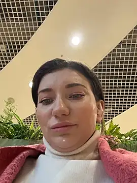 MooonReal online show from 02-05-25, 03:23