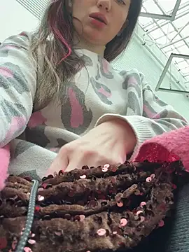 MooonReal online show from 03-07-25, 06:24