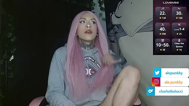 charlotbelucci  online show from 09-12-25, 09:31