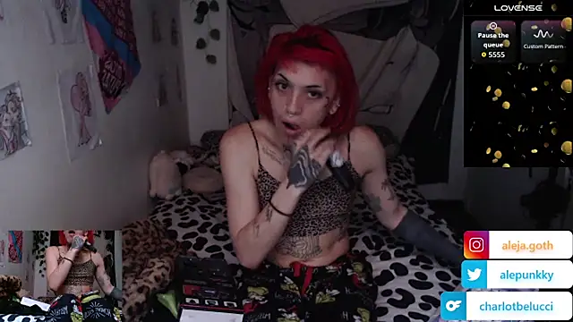 charlotbelucci  online show from 07-27-26, 11:28
