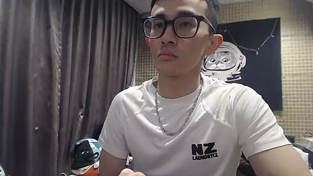 Snapshot of Stevenjt chatting on 01-12-26, 11:15 Stevenjt online show from 01-12-26, 11:15