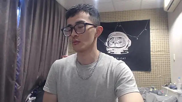 Snapshot of Stevenjt chatting on 02-13-26, 01:45 Stevenjt online show from 02-13-26, 01:45