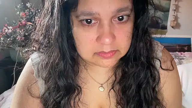 MelanieFawker online show from 10-11-25, 02:26