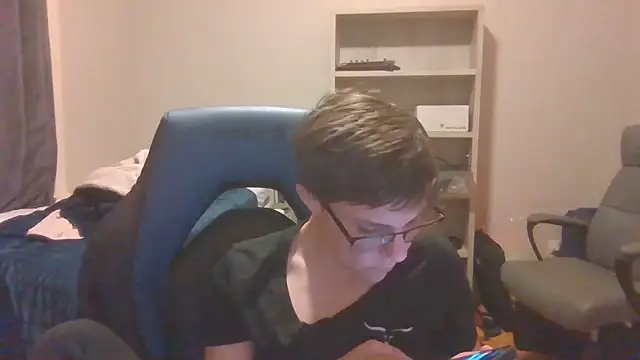 KaliSnow199623 online show from 09-12-25, 05:40