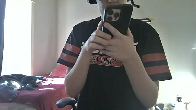 Snapshot of KaliSnow199623 chatting on 01-17-26, 07:39 KaliSnow199623 online show from 01-17-26, 07:39