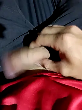 ValidAmplifier0 online show from 12-21-25, 05:03