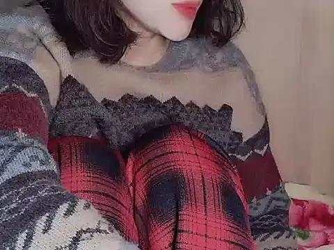 Snapshot of Pink_cream chatting on 01-14-25, 03:47 Pink cream online show from 01-14-25, 03:47