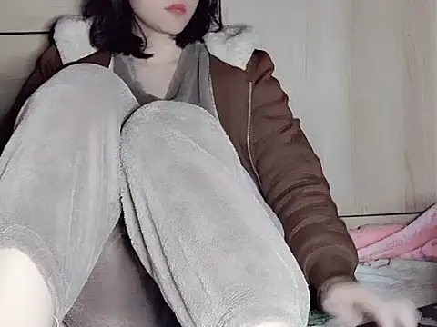 Snapshot of Pink_cream chatting on 02-07-25, 03:52 Pink cream online show from 02-07-25, 03:52