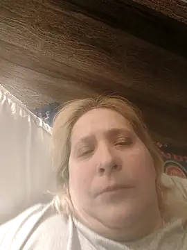 Snapshot of Icedcoffee2024 chatting on 11-12-25, 05:19 Icedcoffee2024 online show from 11-12-25, 05:19