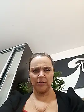 Snapshot of hugebobbs chatting on 03-05-26, 10:00 hugebobbs online show from 03-05-26, 10:00