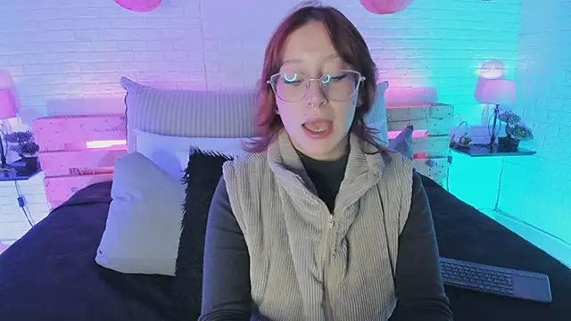 sofi bakerr online show from 03-06-25, 11:36