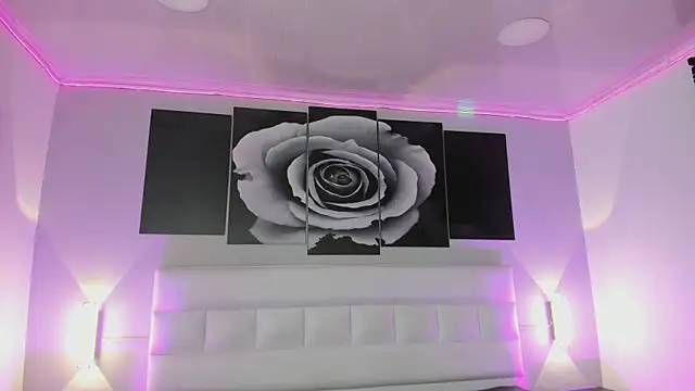 sofi bakerr online show from 11-14-25, 11:42