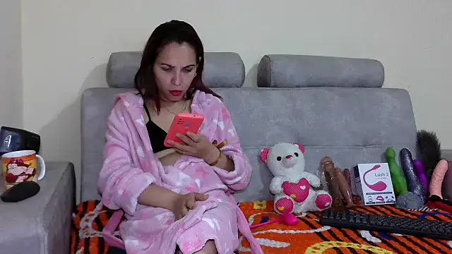 PenelopeHot 91 online show from 01-30-25, 09:14