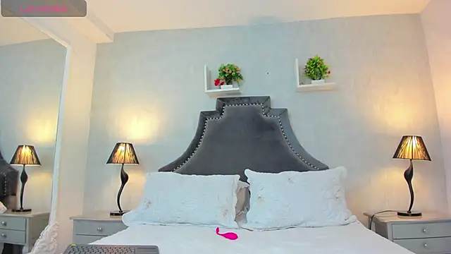 Snapshot of AnntoniaWood chatting on 12-19-24, 12:45 AnntoniaWood online show from 12-19-24, 12:45