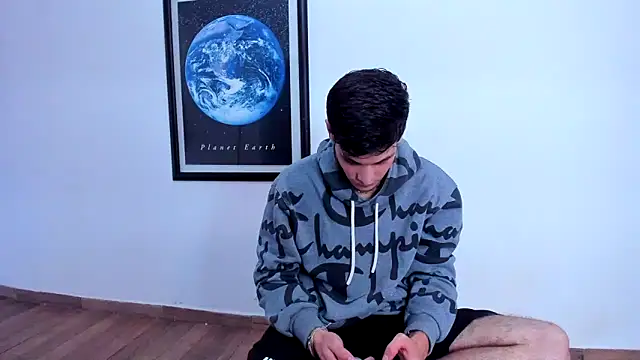 Snapshot of guy_master chatting on 01-30-25, 05:06 guy master online show from 01-30-25, 05:06