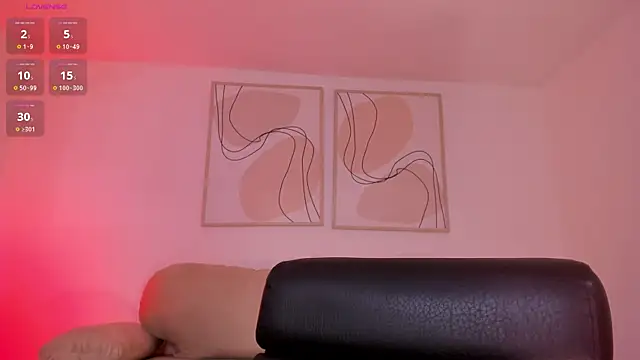 HannaConnor  online show from 09-27-25, 12:32