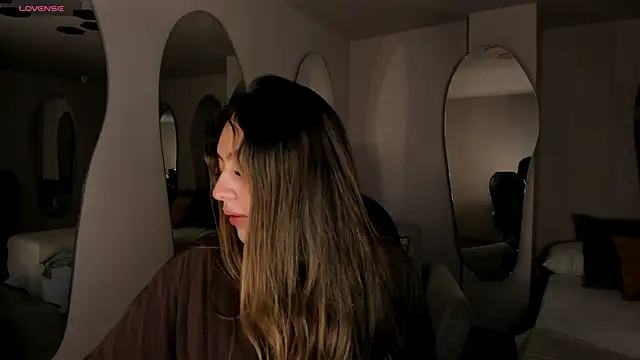 BellaRose X online show from 04-12-26, 04:39