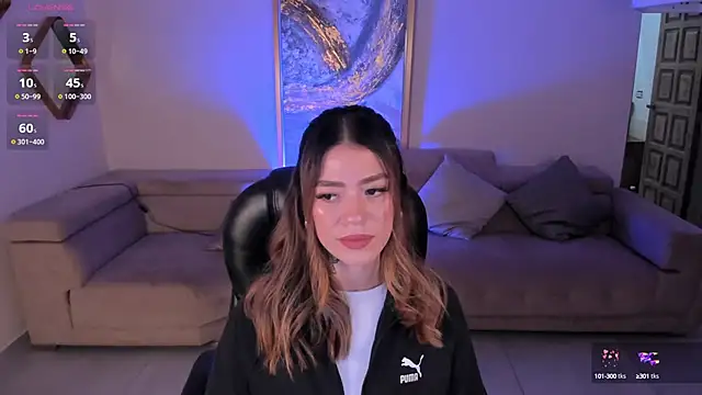 ViolettHansson online show from 02-25-25, 09:24