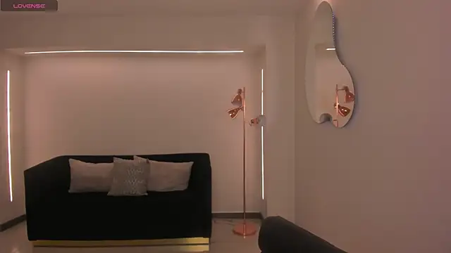 AliceHarper  online show from 12-20-25, 02:13