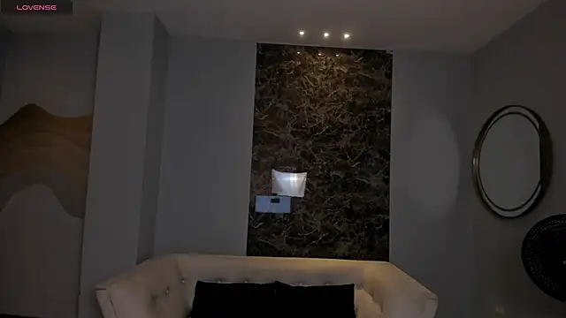 AliceHarper  online show from 03-02-26, 06:37