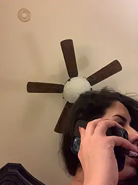 Snapshot of holyeroticss chatting on 01-11-26, 12:48 holyeroticss online show from 01-11-26, 12:48