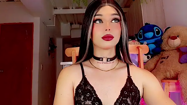 Snapshot of Marian_LV chatting on 02-13-25, 11:17 Marian LV online show from 02-13-25, 11:17