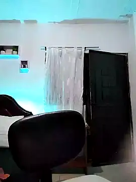 lunanataly online show from 01-22-25, 03:40