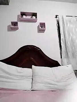 lunanataly online show from 02-27-25, 11:04