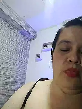 lunanataly online show from 03-17-25, 08:19