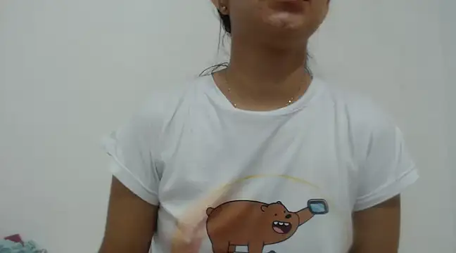 Snapshot of Alyson0001 chatting on 02-03-25, 10:11 Alyson0001 online show from 02-03-25, 10:11