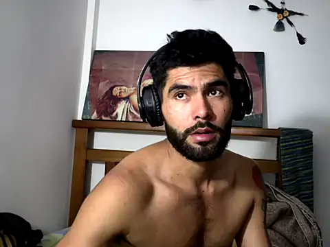 hideonbush051 online show from 12-04-25, 03:05