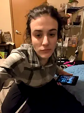 rileyyb  online show from 02-09-26, 11:42