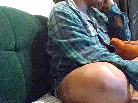 NATASHA LUCKY online show from 04-18-26, 08:09