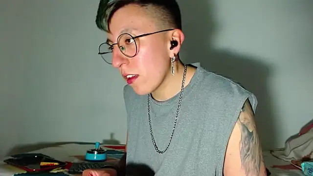 Sexyboy 666 online show from 12-02-25, 09:32