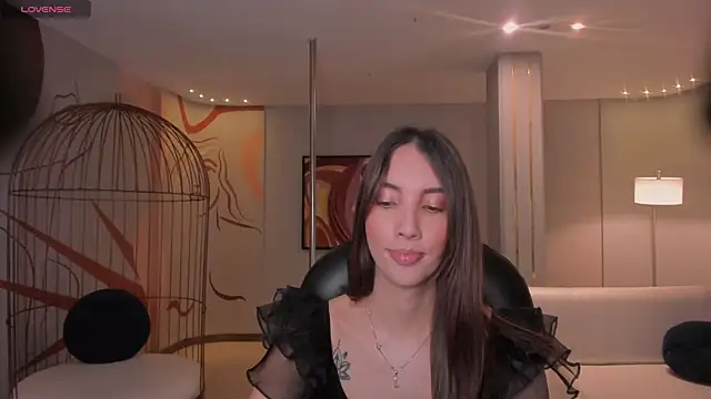 Snapshot of AnaisNin chatting on 01-09-25, 12:09 AnaisNin online show from 01-09-25, 12:09