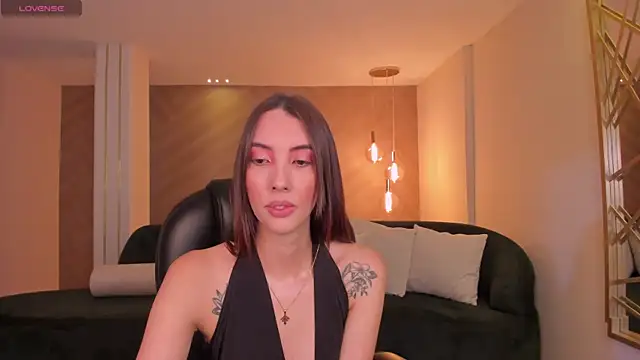 Snapshot of AnaisNin chatting on 02-27-25, 12:02 AnaisNin online show from 02-27-25, 12:02