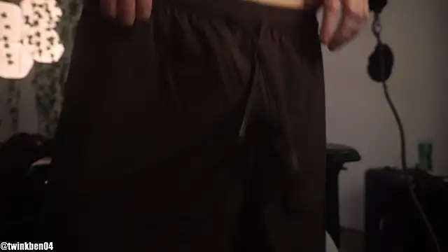 twinkben online show from 10-23-25, 08:07