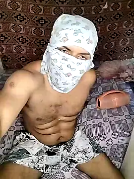 Snapshot of Gdfss35 chatting on 03-17-26, 10:13 Gdfss35 online show from 03-17-26, 10:13