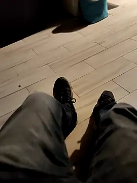 Snapshot of belga1910 chatting on 03-16-26, 10:47 belga1910 online show from 03-16-26, 10:47