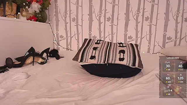 Snapshot of Aimeekelly_ chatting on 12-26-24, 09:01 Aimeekelly online show from 12-26-24, 09:01