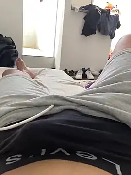 Snapshot of thfrances chatting on 12-28-24, 05:57 thfrances online show from 12-28-24, 05:57