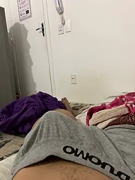 Snapshot of thfrances chatting on 03-22-25, 11:20 thfrances online show from 03-22-25, 11:20