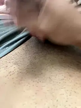 Snapshot of thfrances chatting on 10-03-25, 02:19 thfrances online show from 10-03-25, 02:19