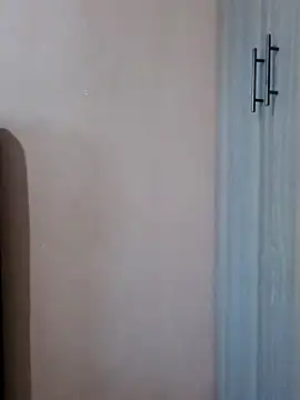 Snapshot of JemaimaPrincess chatting on 03-18-25, 04:04 JemaimaPrincess online show from 03-18-25, 04:04