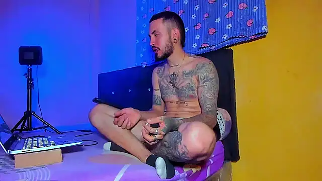 smoker445 online show from 04-03-26, 02:09