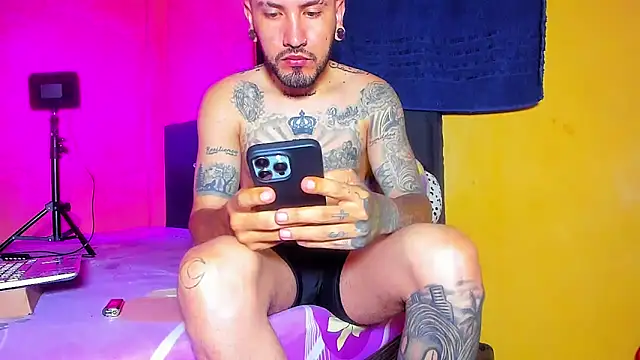 smoker445 online show from 04-05-26, 10:34