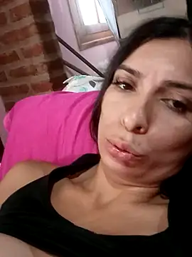 Chicavixy online show from 01-15-25, 01:20