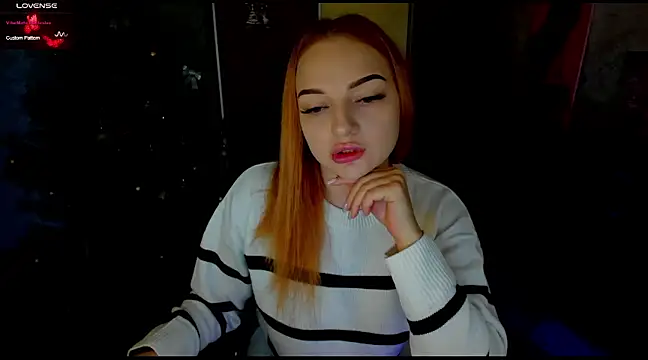 Snapshot of Stella__Cox chatting on 12-22-24, 06:39 Stella Cox online show from 12-22-24, 06:39