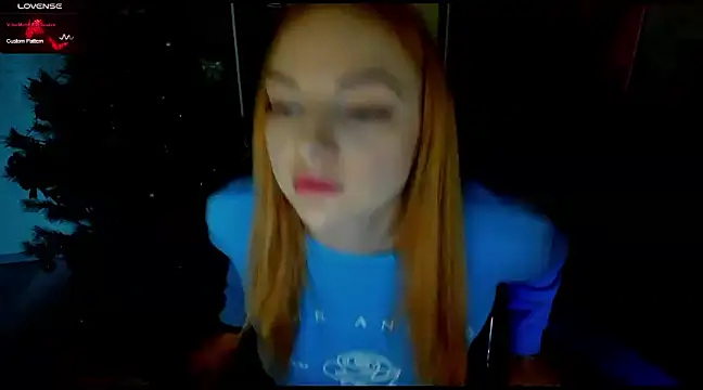 Snapshot of Stella__Cox chatting on 12-26-24, 06:30 Stella Cox online show from 12-26-24, 06:30