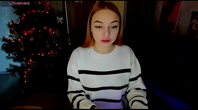 Snapshot of Stella__Cox chatting on 12-27-24, 06:35 Stella Cox online show from 12-27-24, 06:35